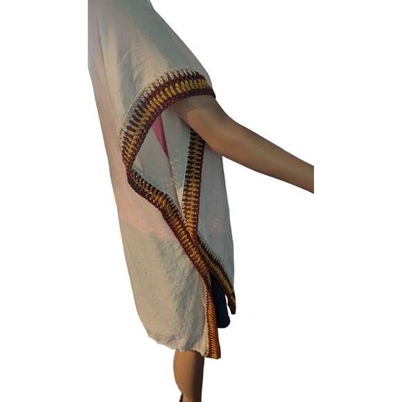 Francesca's Jillian OS Kimono Cover Up Creme with Yellow Red Crochet Edging - Picture 4 of 7